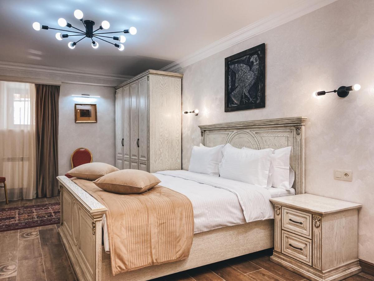 Aspar Boutique Hotel Erevan Esterno foto