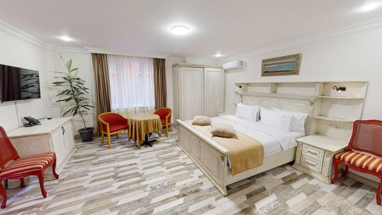 Aspar Boutique Hotel Erevan Esterno foto