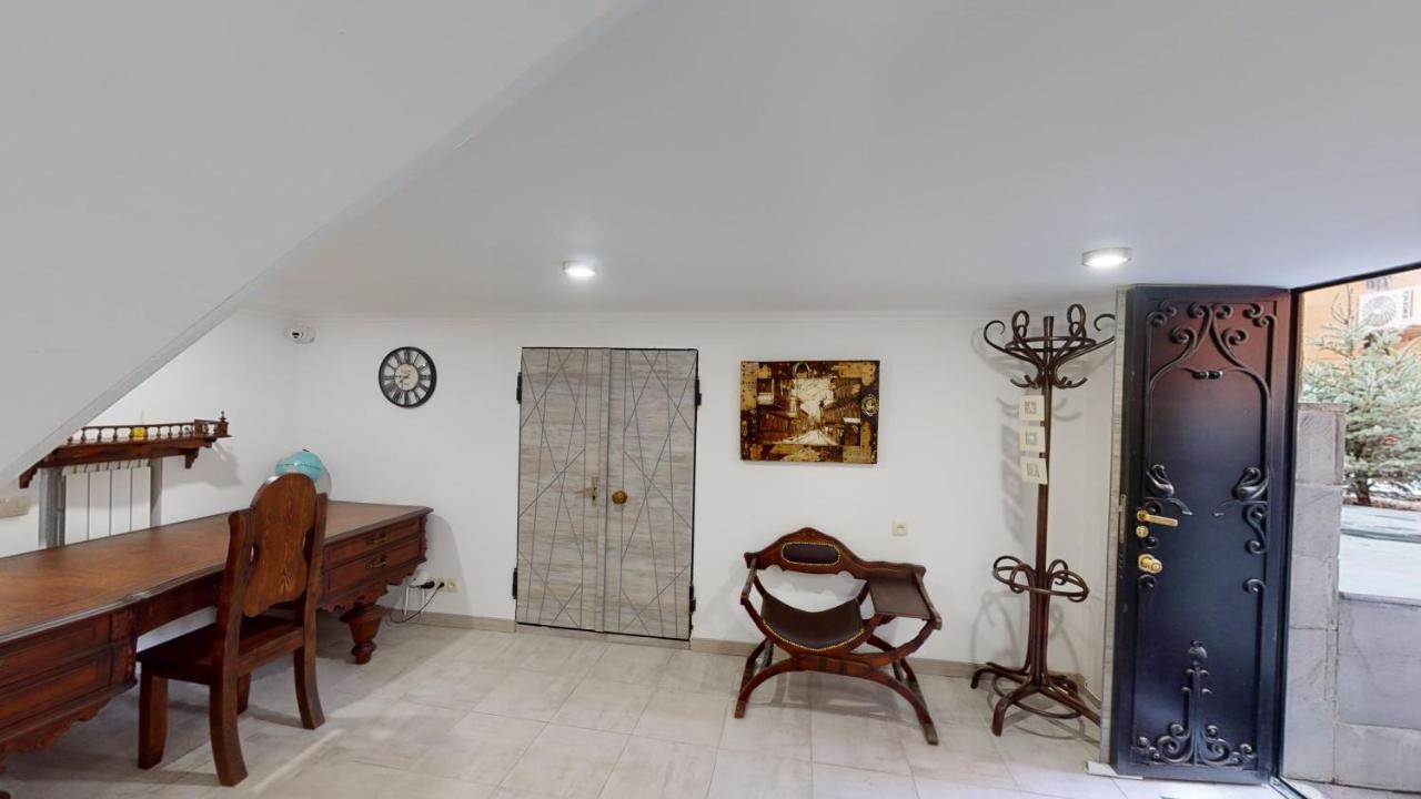 Aspar Boutique Hotel Erevan Esterno foto